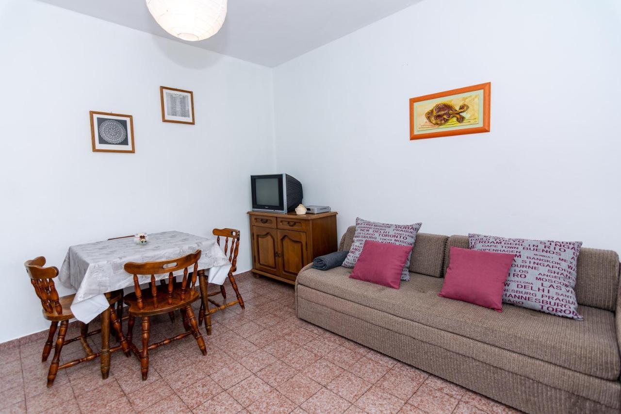 Apartment Plemic Pag Town Exterior photo